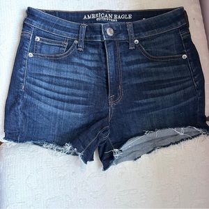 American Eagle Hi-Rise Shortie Dark Wash 6